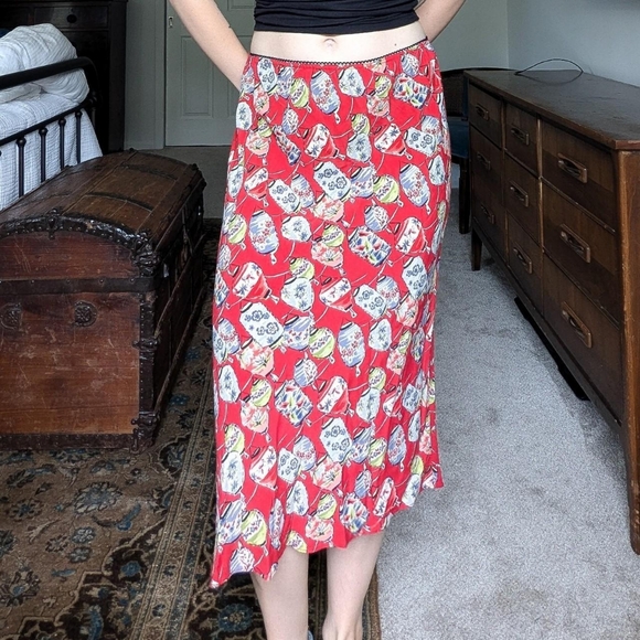 Vintage Dresses & Skirts - ‼️ SOLD Vintage Y2K Intriguing Threads Red Lantern Print Midi Slip Skirt